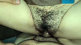 Meu aluno me monta com pau pequeno no jardim