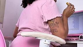 this curvy chick eats then farts loud