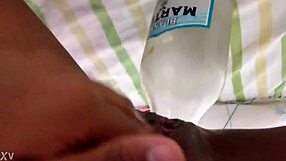 yo, this wet venezuelan escort in caracas loves clit toys and pussy play, right?