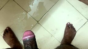 Stuck fucking milf big ass in bathroom while dad away