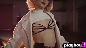 that big ass milf in lingerie poses her naked curves so tempting