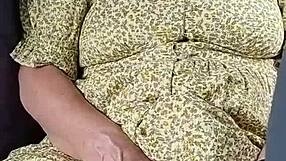 oh man my dirty girl just wanking off in the car like crazy... cant believe it