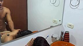 Salmas juicy pussy stretched wide in taboo homemade fuck frenzy!