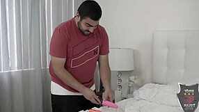 CUCK WATCHES ROME MAJOR BOUNCE ALURA JENSON'S ASS!