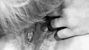 Vintage Lesbians Crave Hairy Muff Diving in Retro 3some