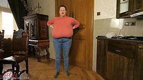 God yes love shaking these huge macromastia saggy tits on plump beach mommy!