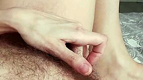 Her hairy mature pussy lips clit fingering brings screaming orgasm moans?