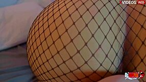 Stepmom's Pussy Pounded After Masturbation Catch