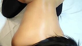 wow check this tetona culona latina striking hot poses in casting