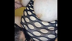Chubby Granny Wife Spreads Legs for Pussy Eating Session
