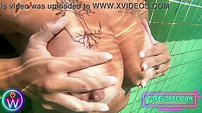 Her Puffy Wet Pussy Looks Insane Underwater - You Seeing This?!