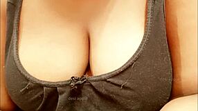I love watching this Indian aunty flaunt her big boobs