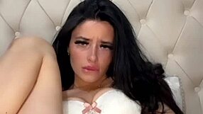 man this horny british coed masturbates squirts with toys on cam