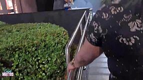 hey we hit fast food for mcbuceta outdoor lesbian tits play