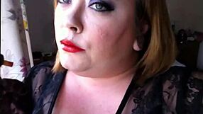 BBW Tina Snua Smokes Seductively In Lace Gloves For Fetish Fans!