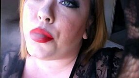 BBW Tina Snua Smokes Seductively In Lace Gloves For Fetish Fans!