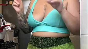 my super tight shorts split right over my pussy