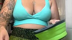 my super tight shorts split right over my pussy