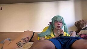 Brazilian hatsune miku deepthroats huge cock backstage cum in mouth
