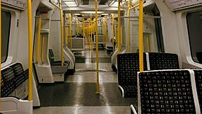 i strip tease masturbate on metro public with agarabas olpr vibrator moaning