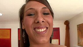 Brunette Teen Sexbomb's Big Bubble Butt Pounded in Doggystyle Cowgirl Cumshot