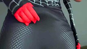 miles morales cosplay punheta gozando farto