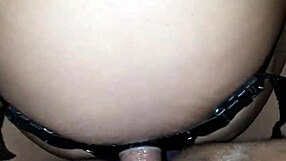 Whoa girl straps on and fucks guy deep 😈🍑🔥