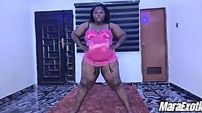 ebony stepmom mara exotic spreads juicy pussy lips for solo squirt orgasm bliss