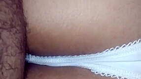 Flashing my juicy ass in Ecuador streets gets me so horny I can't stop.