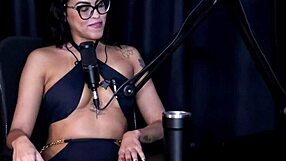 veja a entrevista safada com bia hot no porn cast brazil parte 1... que putaria!! assista no red sheer