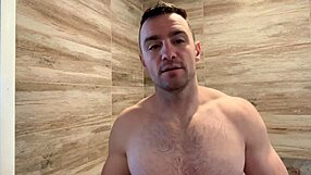 how i get all fingered up backstage before porn shoots