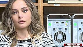 uhh 19yo shoplifter i gotta suck that lp officers cock deep!!