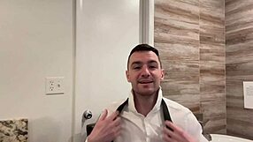 how i get all fingered up backstage before porn shoots