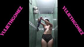 BOLD Bathroom MASTURBATE Recorded Secretly