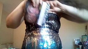 Ginger Paris Inflates Confetti Balloon Fetish