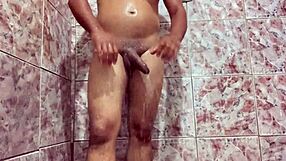 She unleashes golden shower then drains every drop from his balls