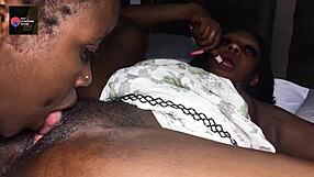 i am so loving this ebony pussy close up squirt