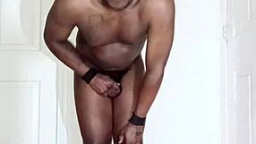 After skipping jogging days, the bodybuilder relaxes muscles with bands to prevent injuries while blogging workouts