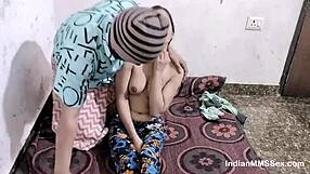 My desi bhabhi quickie before bedtime