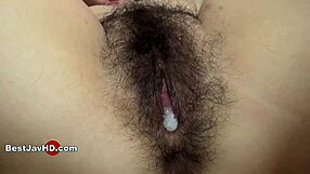 oh man that sultry asian with the hairy pussy creams so hard from her first toy kiss