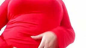 colombian latina stepmom huge cameltoe pussy lips masturbates juicy tits flashing for stepson desi bhabhi