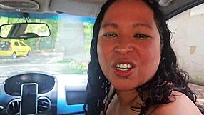 Hey check out hotwife deisyyeraldine sucking stranger in car then swallowing his load before flashing her ass on medellin street