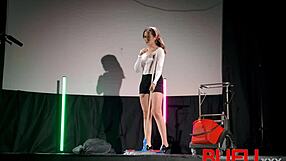 i'm strippin n takin anal to be a star bufu