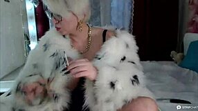 i'm gorgeous russian milf mommy dominating while smoking in fur