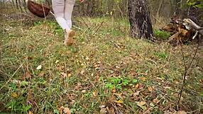 damn this milf's tight pants hug her ass in the woods