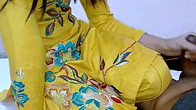 punjabi mosi's fat ass fucked hard 😈