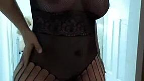 MEXICAN MILF READY TO RIDE HUGE COCK ALL NIGHT!