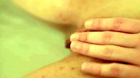 hey sweety loreen why finger your wet pussy in that steamy bath?