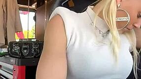 wanna cum chat right now with me?