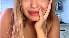 whoa chicas rusas shaking that ass on bigo live gotta see those curves 😍🍑